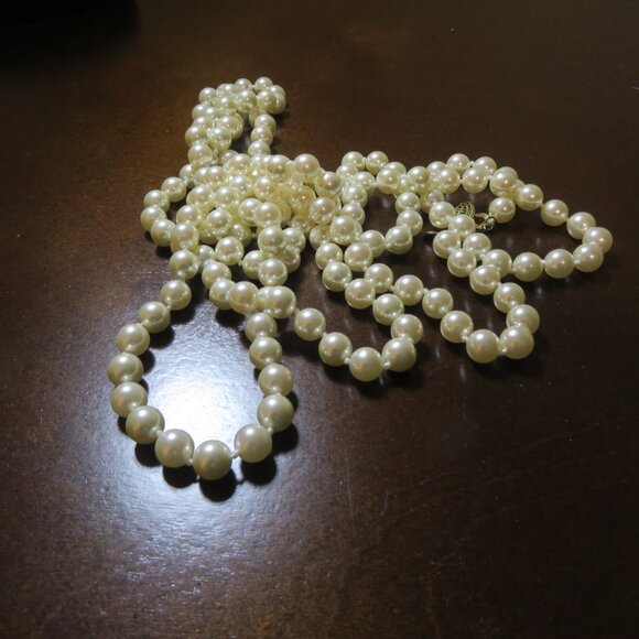 Vintage RMN 60" Opera Length Knotted Lustrous Faux Pearl Single Strand Necklace - Picture 3 of 8